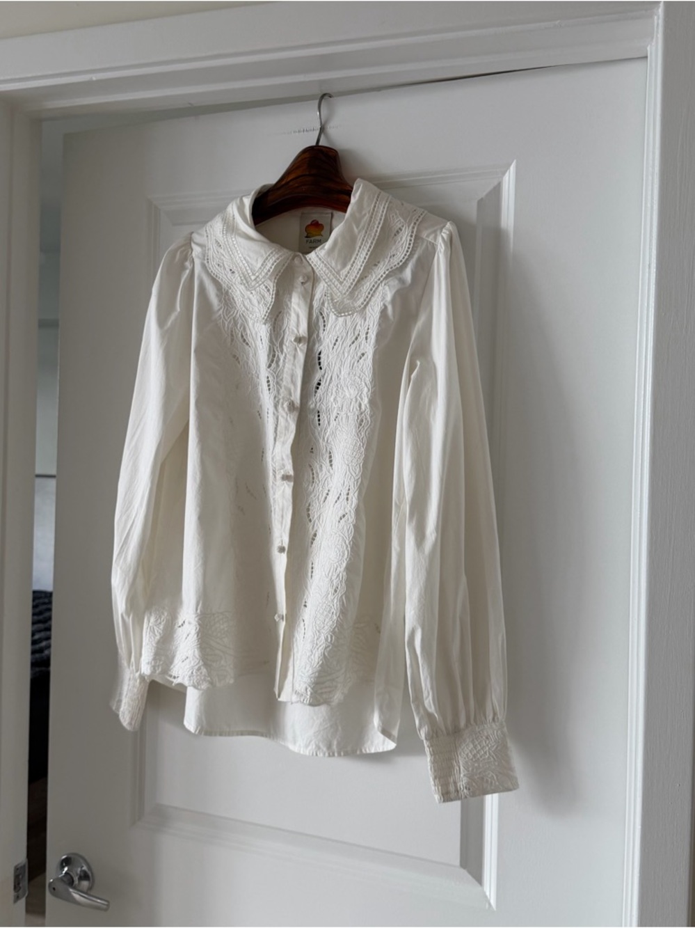 Farm Rio Off-White Embroidered Lace Buttoned Smocked Cuff Shirt - Picture 4 of 9